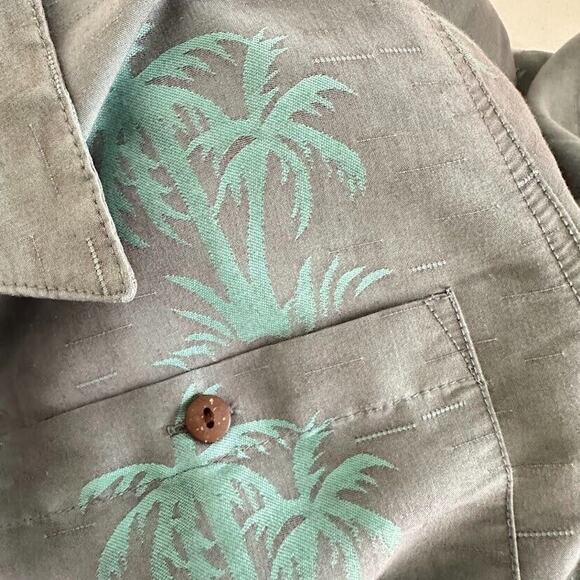 Banana Split USA Men's Hawaiian Shirt L Large Black Palm Tree Silky Button Beach - Picture 6 of 8